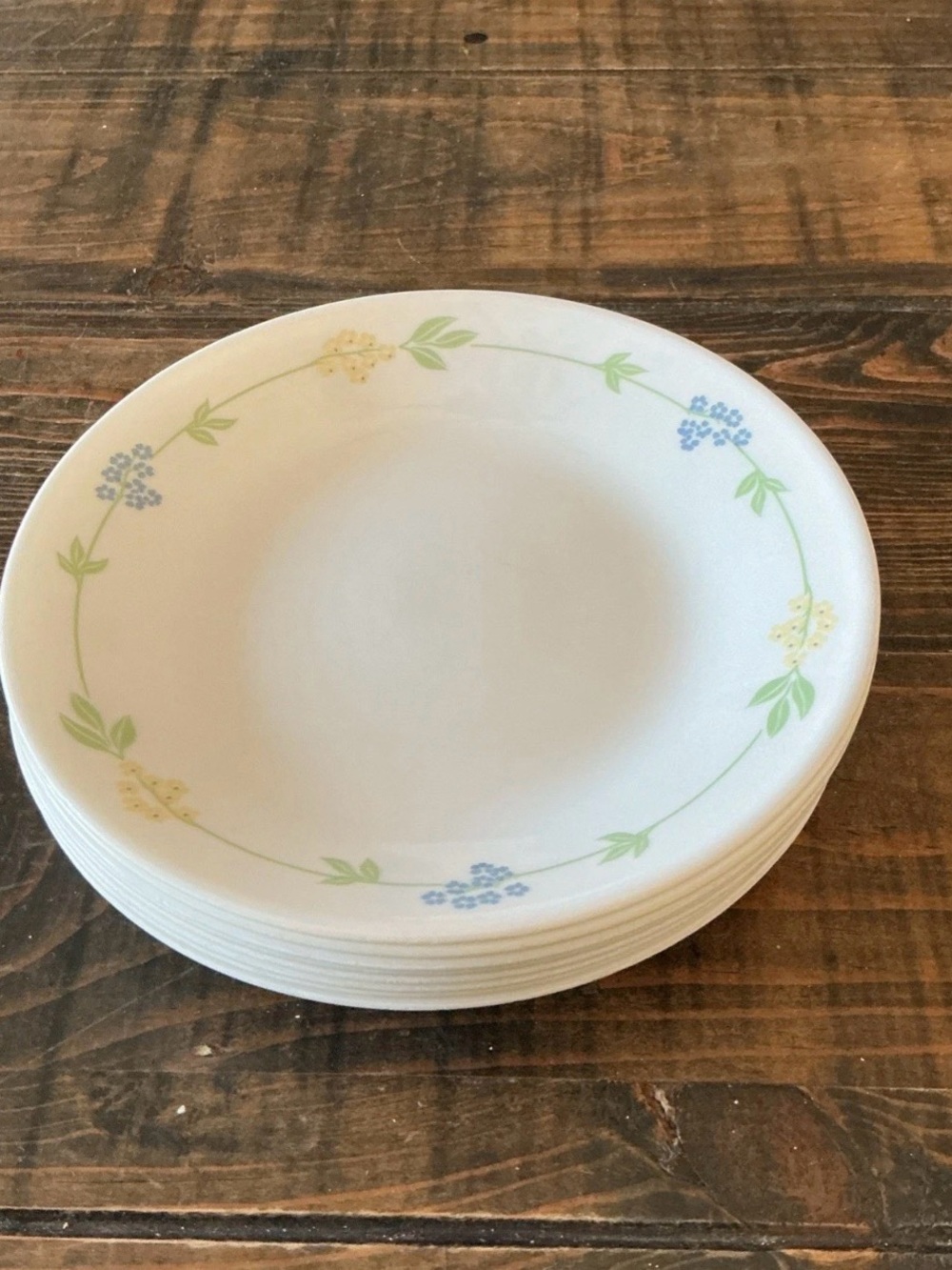 Set of 8 Corelle Secret Garden bread and butter dessert plates. - Picture 2 of 9